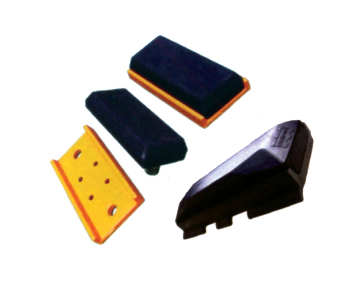 RUBBER TRACKS, PADS MYEPL